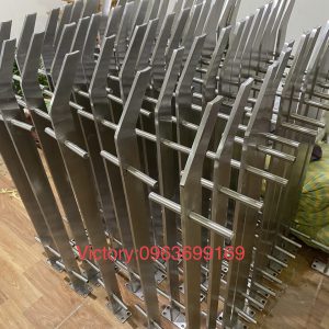 Trụ lan can - cầu thang kính 26