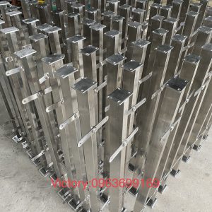 Trụ lan can - cầu thang kính 39